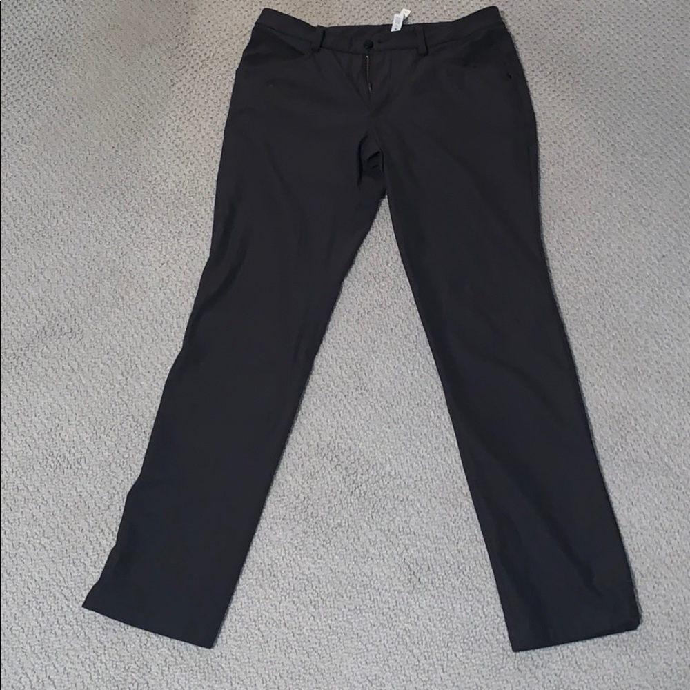 Grey lulu lemon ABC pants SZ:34